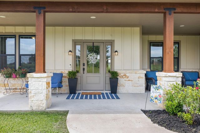1780 Ike Lane, Brenham, TX 77833