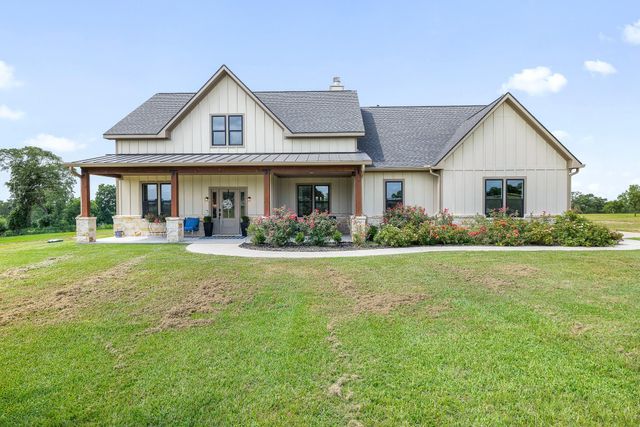 1780 Ike Lane, Brenham, TX 77833