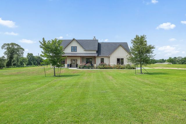 1780 Ike Lane, Brenham, TX 77833