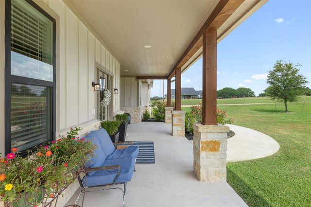 1780 Ike Lane, Brenham, TX 77833