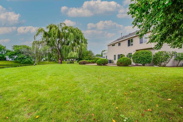17781 W ELSBURY Street, Gurnee, IL 60031