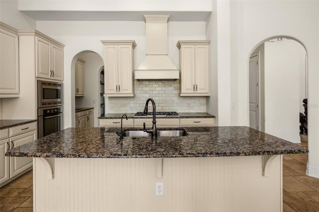 12417 MONTALCINO CIRCLE, Windermere, FL 34786