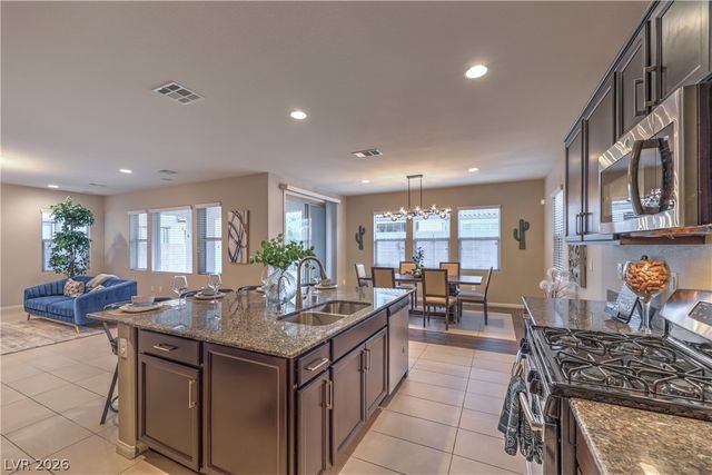 3213 Molinos Drive, Las Vegas, NV 89141