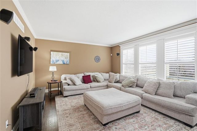 21180 W 107th Terrace, Olathe, KS 66061