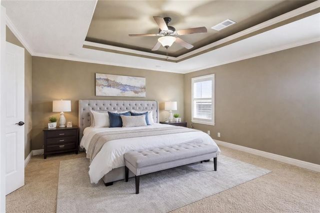 21180 W 107th Terrace, Olathe, KS 66061