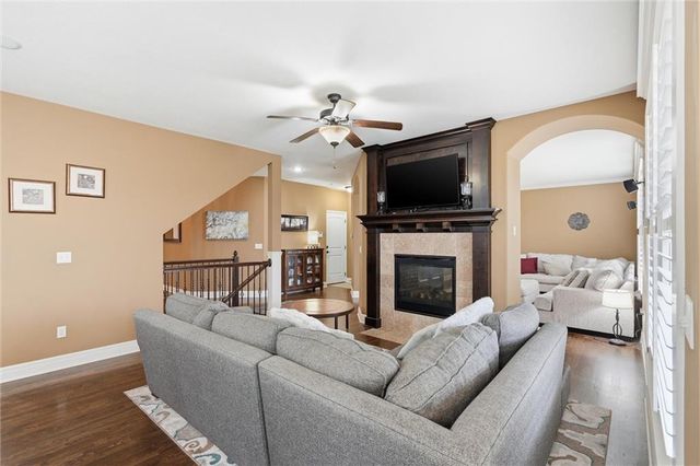 21180 W 107th Terrace, Olathe, KS 66061