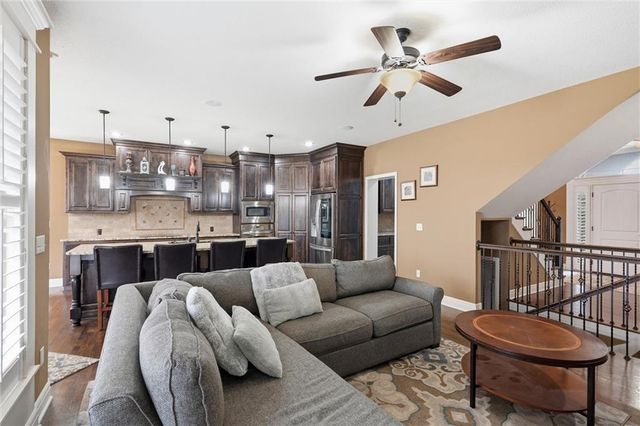 21180 W 107th Terrace, Olathe, KS 66061