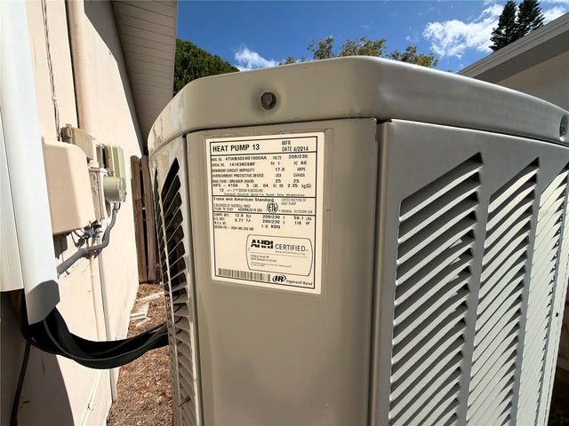 1274 ROBIN HOOD LANE, Dunedin, FL 34698