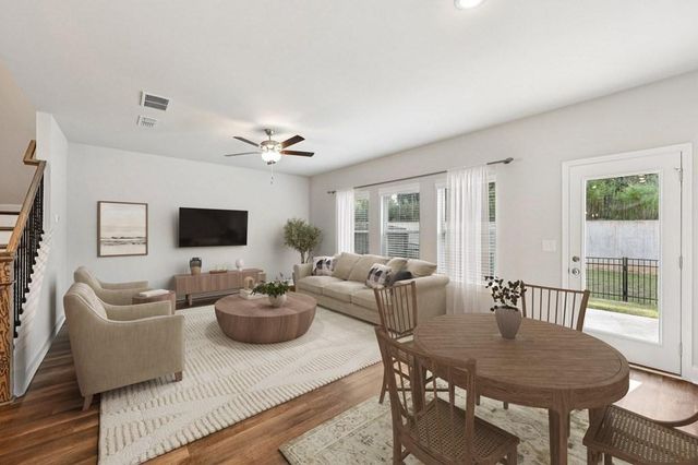 352 Stately Oaks Court Westport, Hoschton, GA 30548