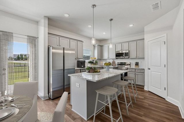 352 Stately Oaks Court Westport, Hoschton, GA 30548