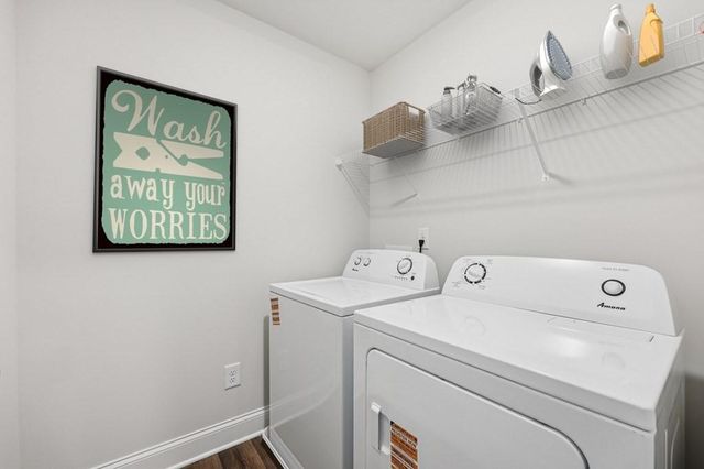 352 Stately Oaks Court Westport, Hoschton, GA 30548