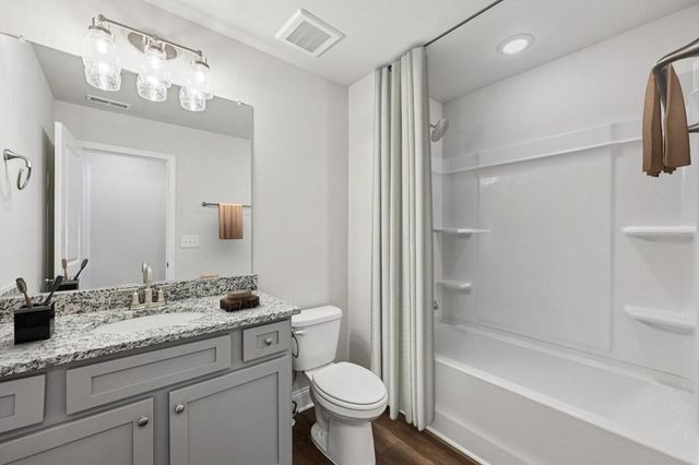 352 Stately Oaks Court Westport, Hoschton, GA 30548