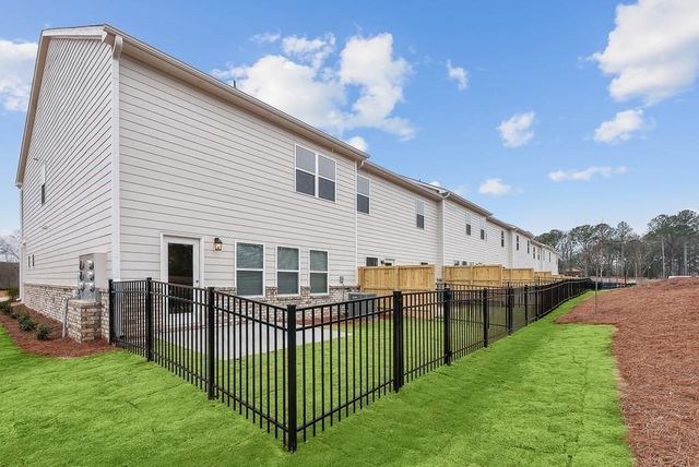 352 Stately Oaks Court Westport, Hoschton, GA 30548
