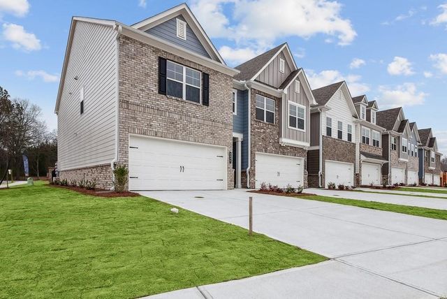 352 Stately Oaks Court Westport, Hoschton, GA 30548