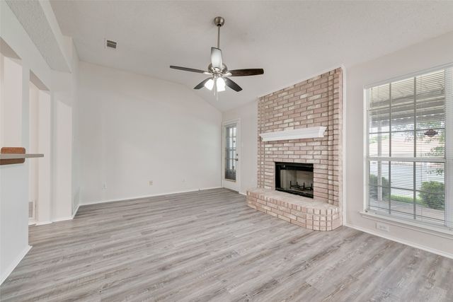 1326 Rosewood Lane, Lancaster, TX 75146