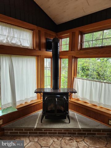 156 HOSTETTER LN, Lancaster, PA 17602
