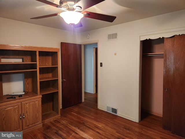 156 HOSTETTER LN, Lancaster, PA 17602
