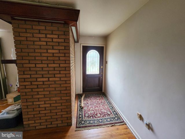 156 HOSTETTER LN, Lancaster, PA 17602