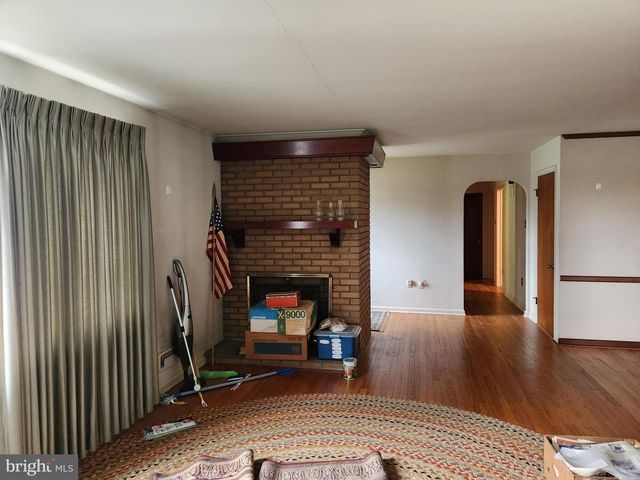 156 HOSTETTER LN, Lancaster, PA 17602