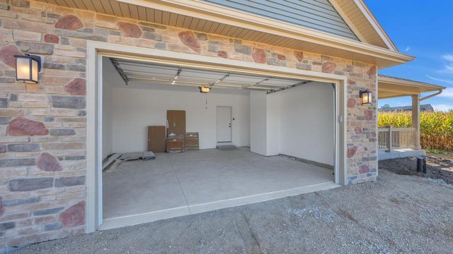 W1298 Floral Park LANE, Campbellsport, WI 53010