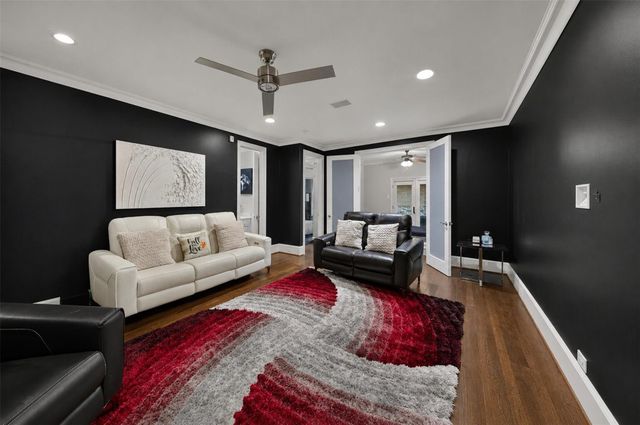 843 Rosastone Trail, Houston, TX 77024