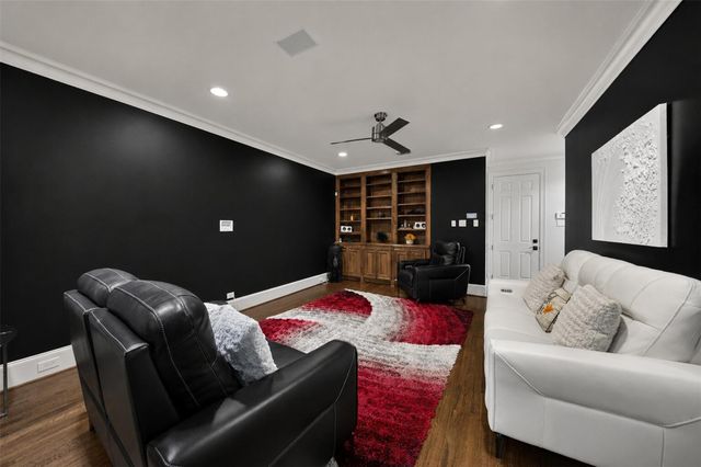 843 Rosastone Trail, Houston, TX 77024