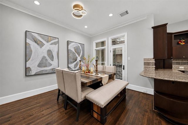 843 Rosastone Trail, Houston, TX 77024