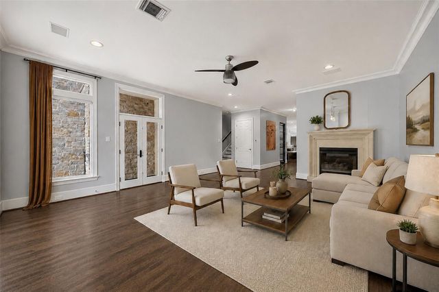 843 Rosastone Trail, Houston, TX 77024