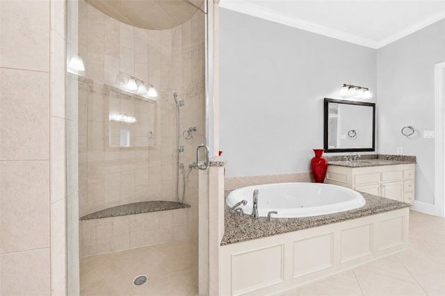 843 Rosastone Trail, Houston, TX 77024
