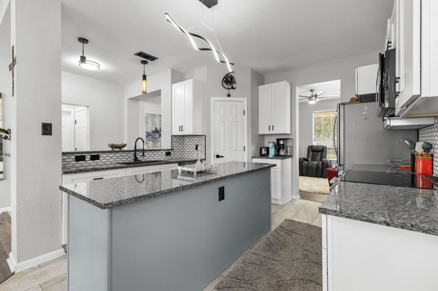 9918 Maple Drive, Providence Village, TX 76227