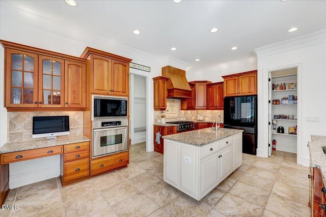 3529 Brackenridge Lane, Fuquay Varina, NC 27526