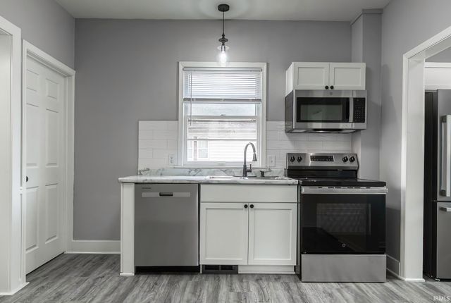 601 Charlotte Avenue, Fort Wayne, IN 46805