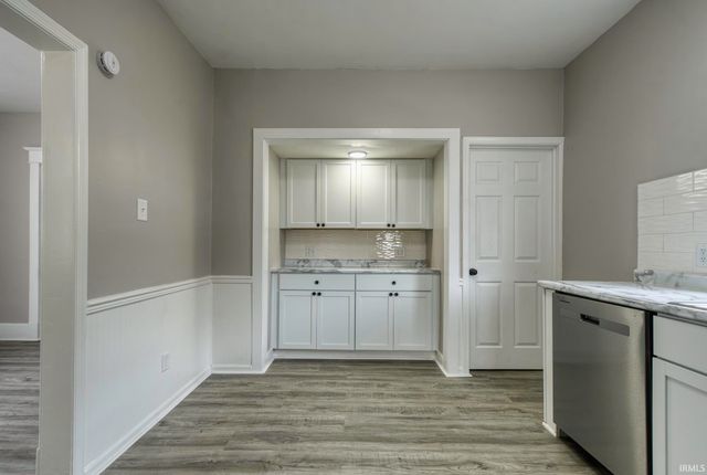 601 Charlotte Avenue, Fort Wayne, IN 46805