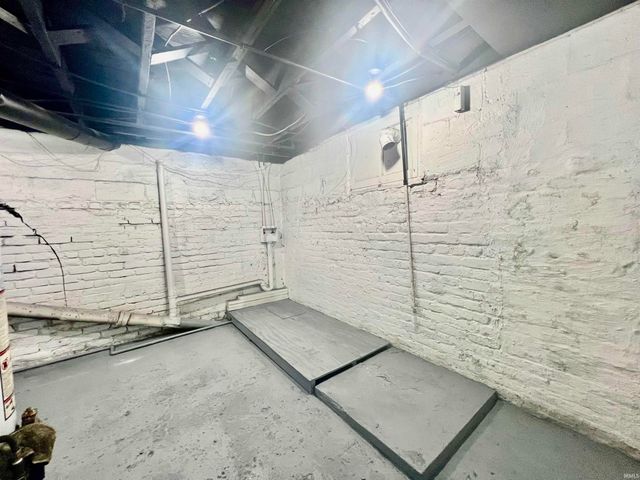 601 Charlotte Avenue, Fort Wayne, IN 46805