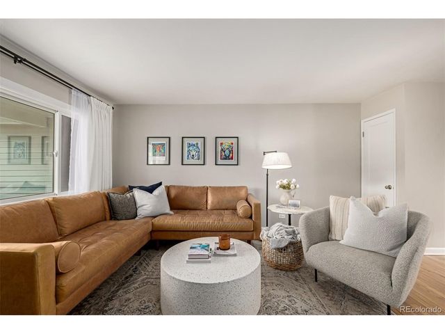 2732 S Adams St, Denver, CO 80210