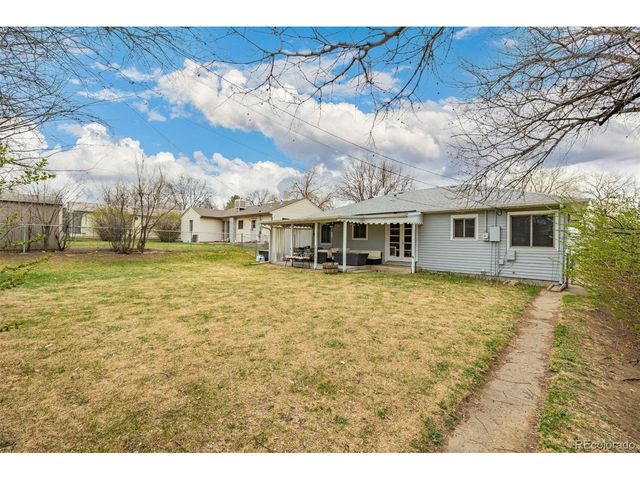 2732 S Adams St, Denver, CO 80210