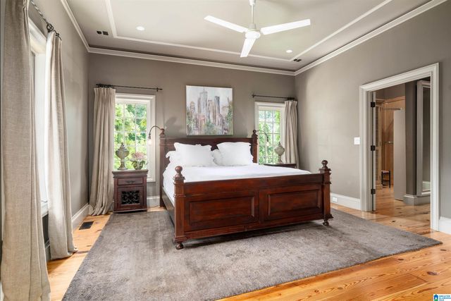 991 FERN STREET, Homewood, AL 35209