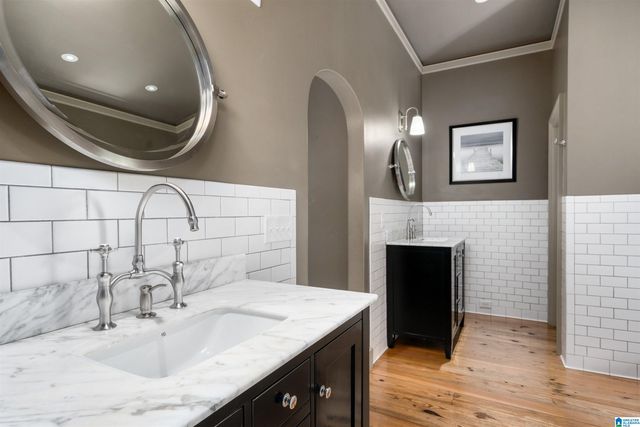 991 FERN STREET, Homewood, AL 35209