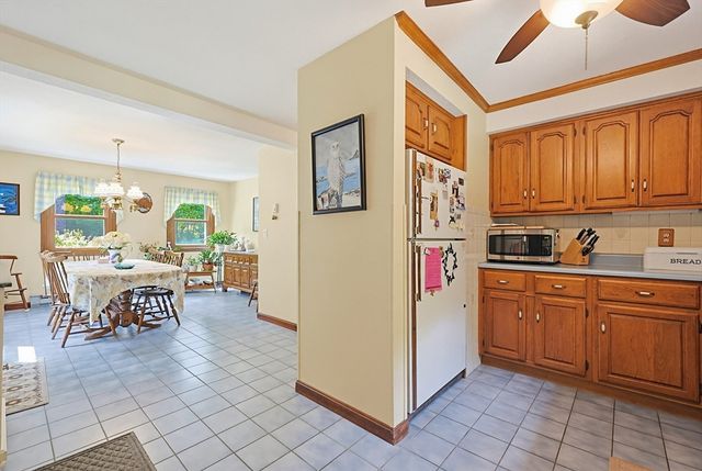 82 Wheeler St, Pepperell, MA 01463