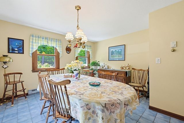 82 Wheeler St, Pepperell, MA 01463