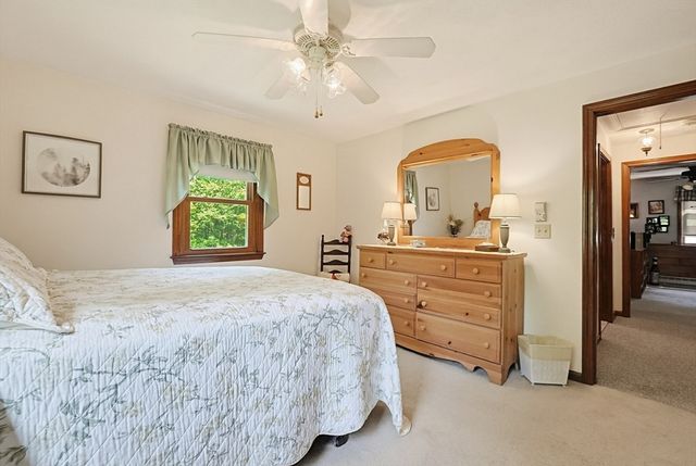 82 Wheeler St, Pepperell, MA 01463