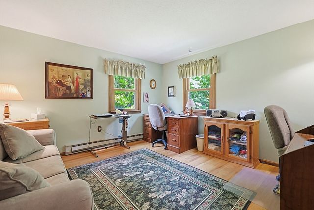 82 Wheeler St, Pepperell, MA 01463