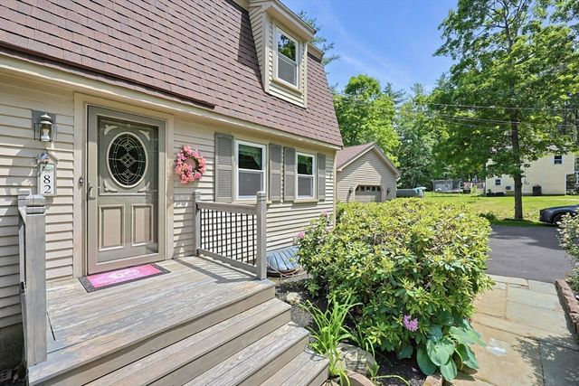 82 Wheeler St, Pepperell, MA 01463