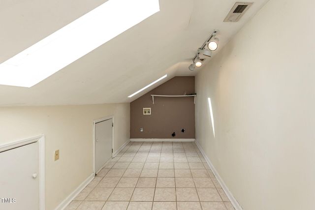 501 Queensferry Road, Cary, NC 27511