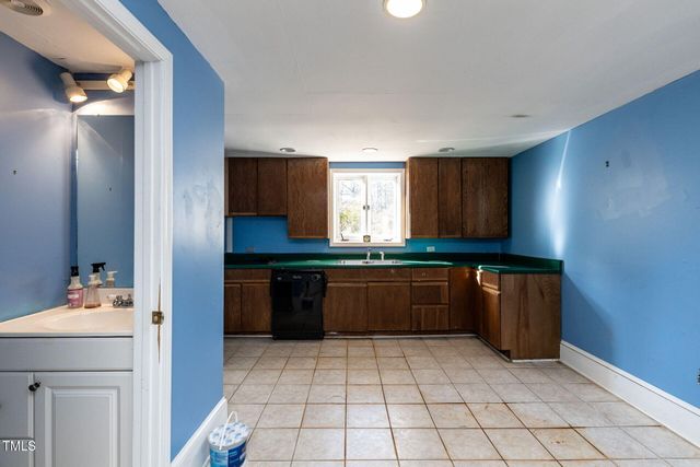 501 Queensferry Road, Cary, NC 27511