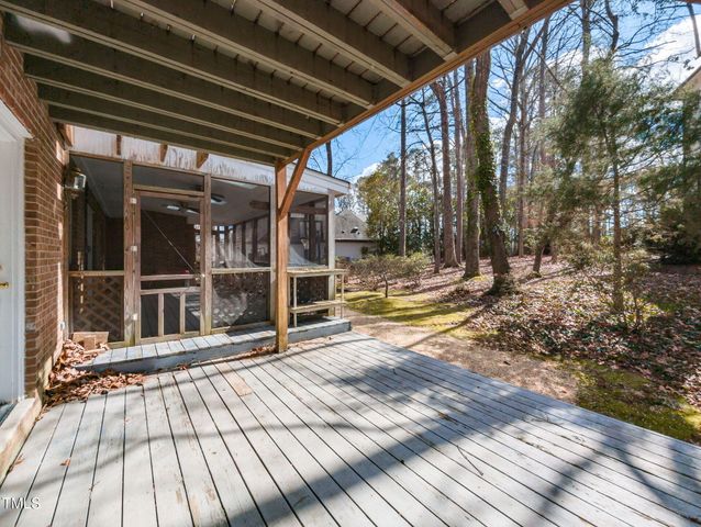 501 Queensferry Road, Cary, NC 27511