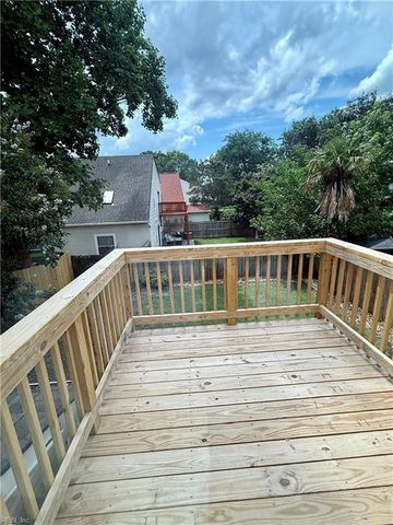 869 Carew RD, Virginia Beach, VA 23462