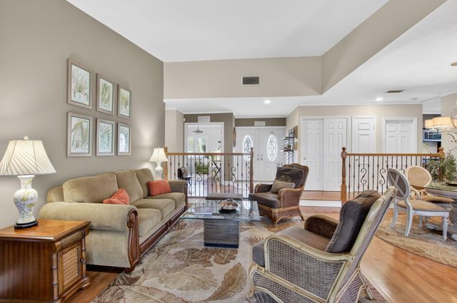 22340 Greentree Circle, Boca Raton, FL 33433