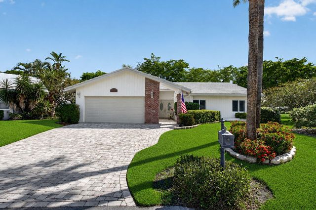22340 Greentree Circle, Boca Raton, FL 33433