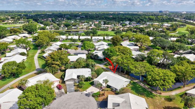 22340 Greentree Circle, Boca Raton, FL 33433